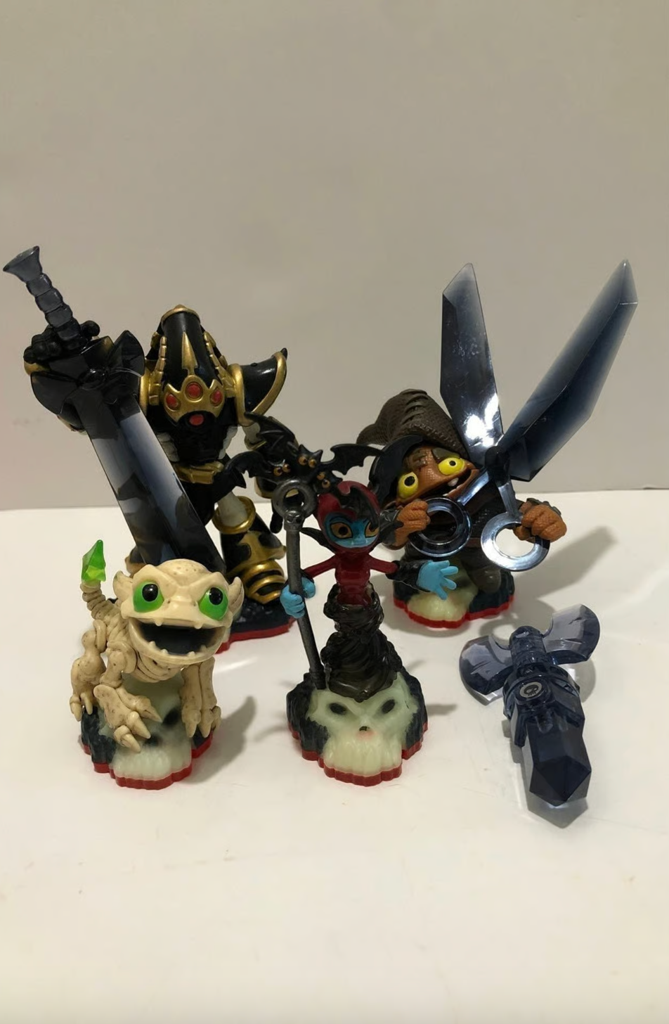 Skylanders Trap Team Complete Master Collection - 57 Figures - Includes Rare Spotlight, Blackout & Kaos Trap - Expansion Packs and Portal